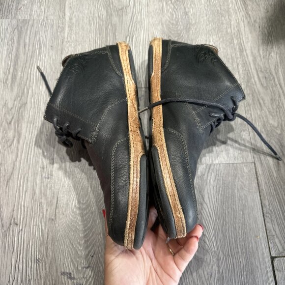 OLUKAI Kamuela Black Leather Ankle Chukka Boots Shoes Men\'s Size 10
